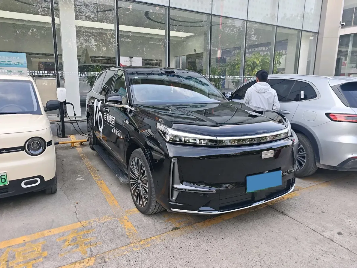 2025 Geely Galaxy M9 1.5T 163HP L4 3DHT PHEV,autocango,china used car exporter,china ev exporter,chinese used car exporter,chinese used ev exporter
