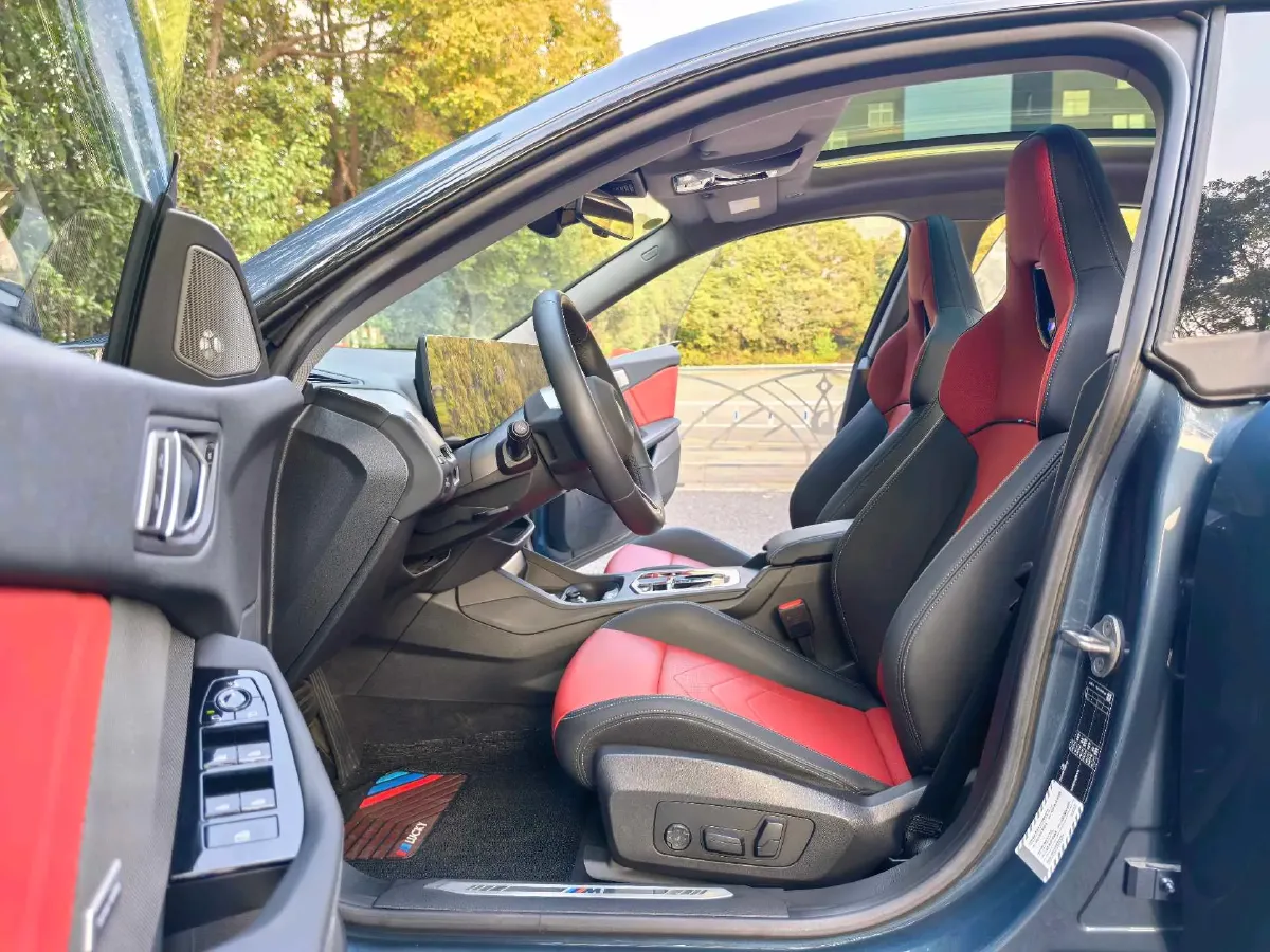 2025 JAC Refine RefineRF8 2.0T 253HP L4 8AT,autocango,china used car exporter,china ev exporter,chinese used car exporter,chinese used ev exporter