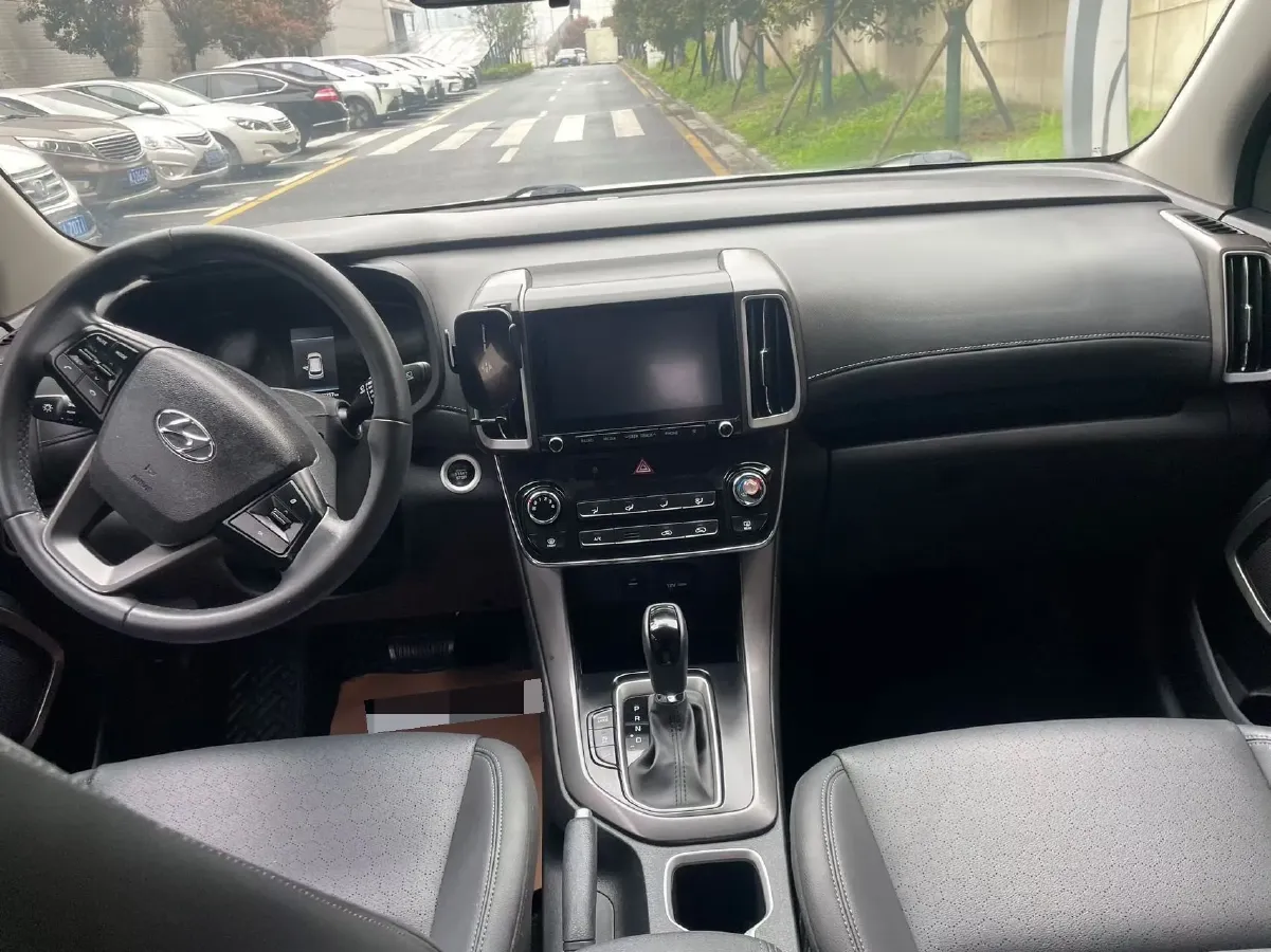 2019 Hyundai ix35 2.0L 160HP L4 6AT,autocango,china used car exporter,china ev exporter,chinese used car exporter,chinese used ev exporter