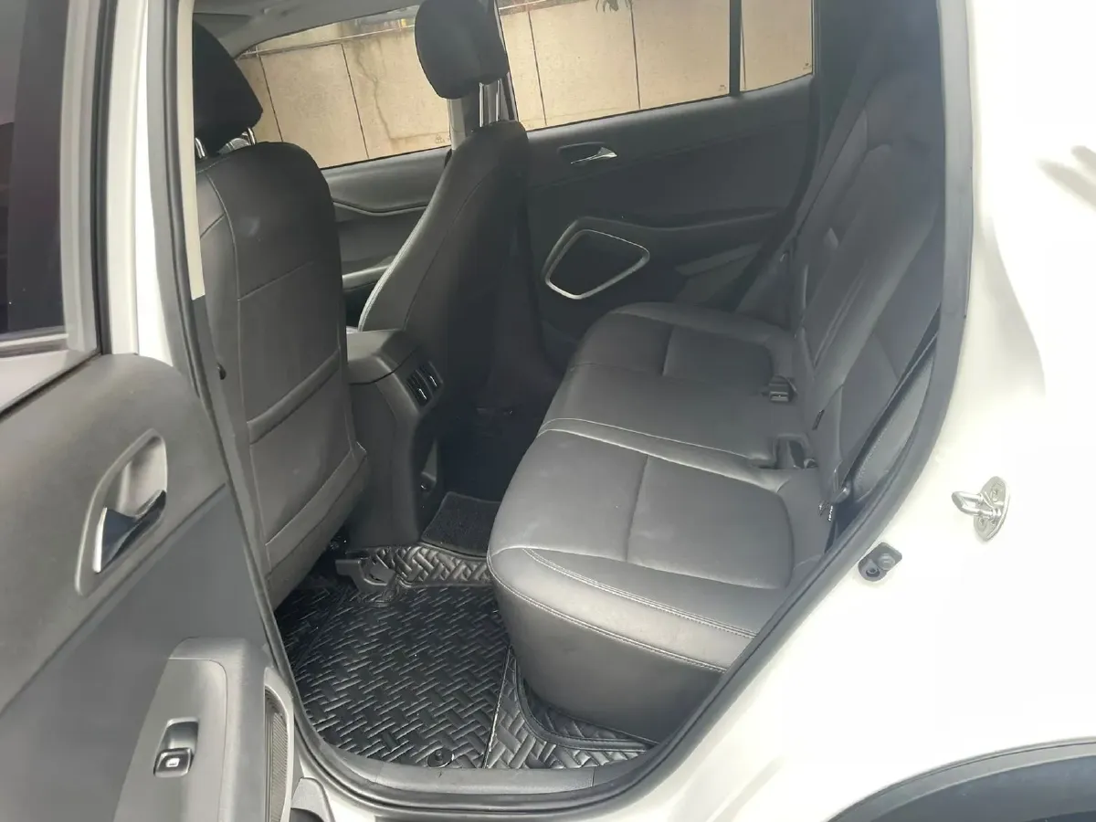 2019 Hyundai ix35 2.0L 160HP L4 6AT,autocango,china used car exporter,china ev exporter,chinese used car exporter,chinese used ev exporter