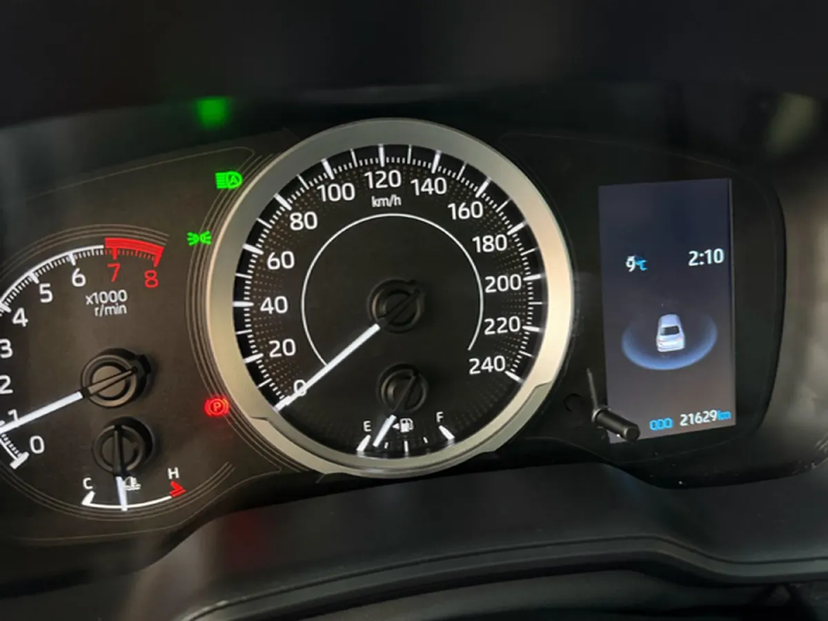 2021 Toyota Corolla 1.5L 121HP L3 CVT,autocango,china used car exporter,china ev exporter,chinese used car exporter,chinese used ev exporter