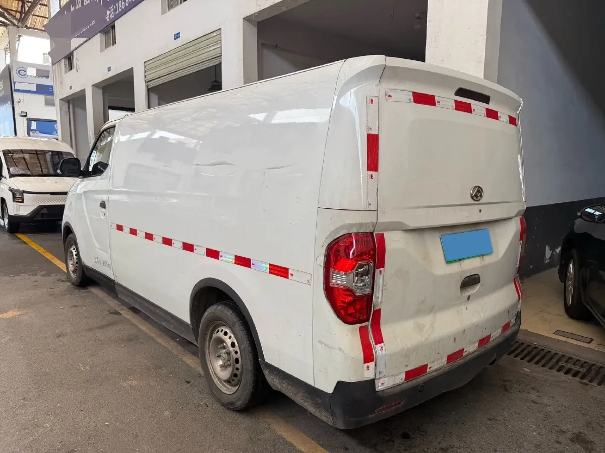 2021 Bestune T77 1.5T 169HP L4 7DCT,autocango,china used car exporter,china ev exporter,chinese used car exporter,chinese used ev exporter