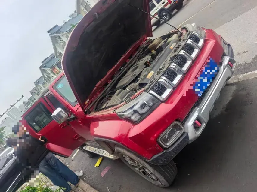 2020 Beijing BJ40 2.0T 224HP L4 8AT,autocango,china used car exporter,china ev exporter,chinese used car exporter,chinese used ev exporter