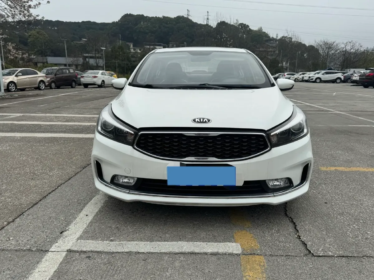 2017 Kia K3 1.6L 128HP L4 6AT,autocango,china used car exporter,china ev exporter,chinese used car exporter,chinese used ev exporter