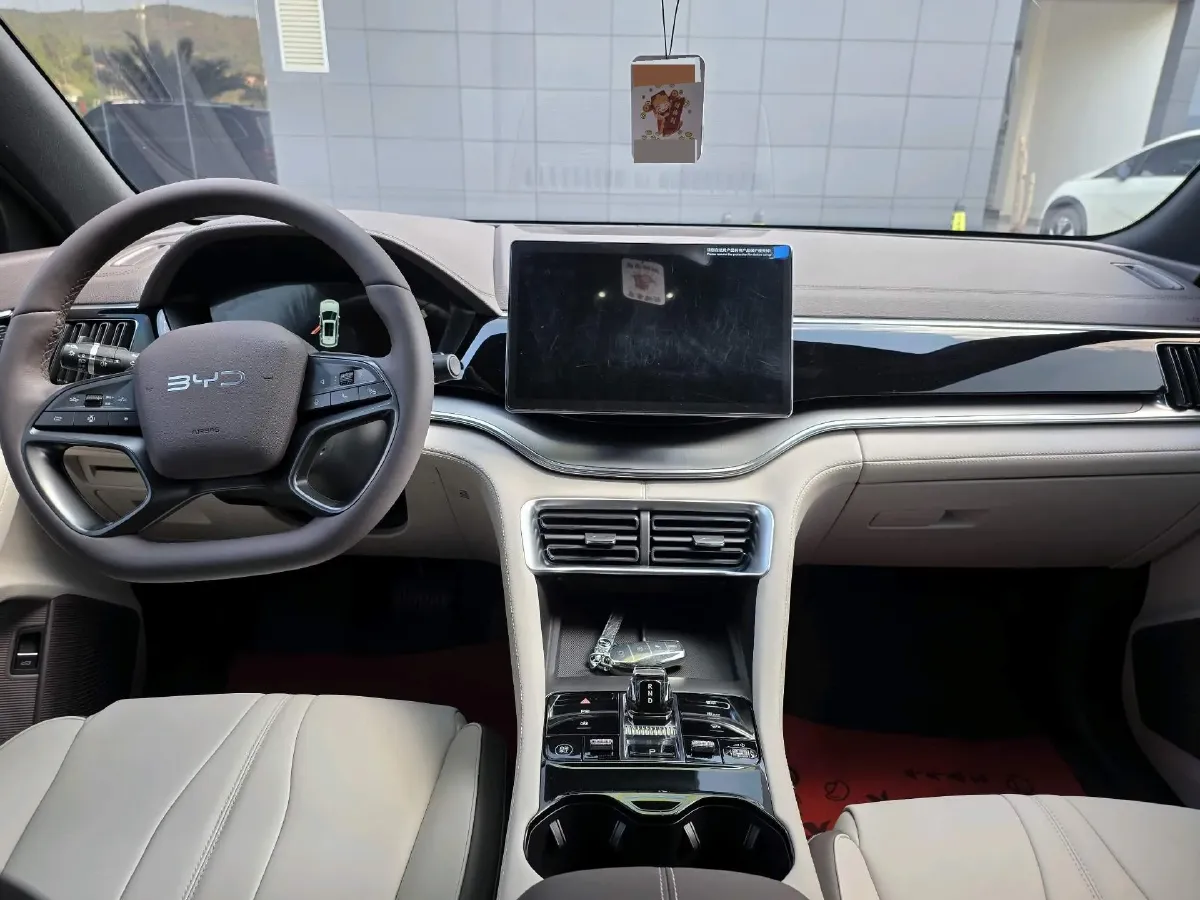 2019 HongQi HS5 2.0T 224HP L4 6AT,autocango,china used car exporter,china ev exporter,chinese used car exporter,chinese used ev exporter