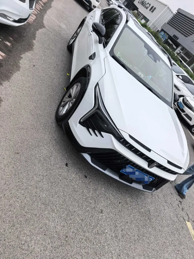 2022 Bestune B70S 1.5T 169HP L4 7DCT,autocango,china used car exporter,china ev exporter,chinese used car exporter,chinese used ev exporter