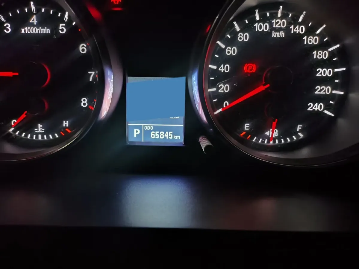 2022 Haval H6 1.5T 184HP L4 7DCT,autocango,china used car exporter,china ev exporter,chinese used car exporter,chinese used ev exporter