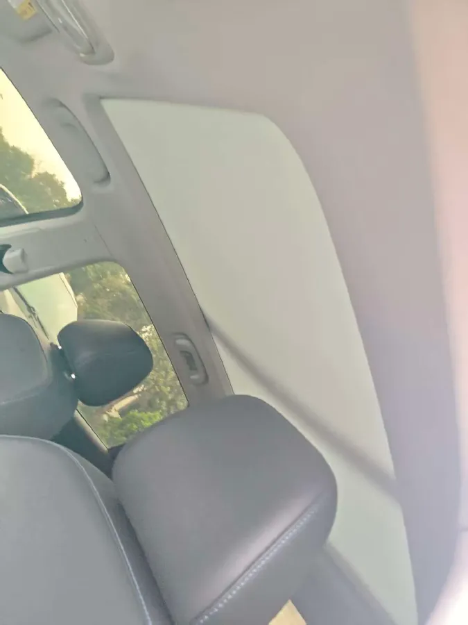 2023 Roewe RX5 1.5T 181HP L4 7DCT,autocango,china used car exporter,china ev exporter,chinese used car exporter,chinese used ev exporter