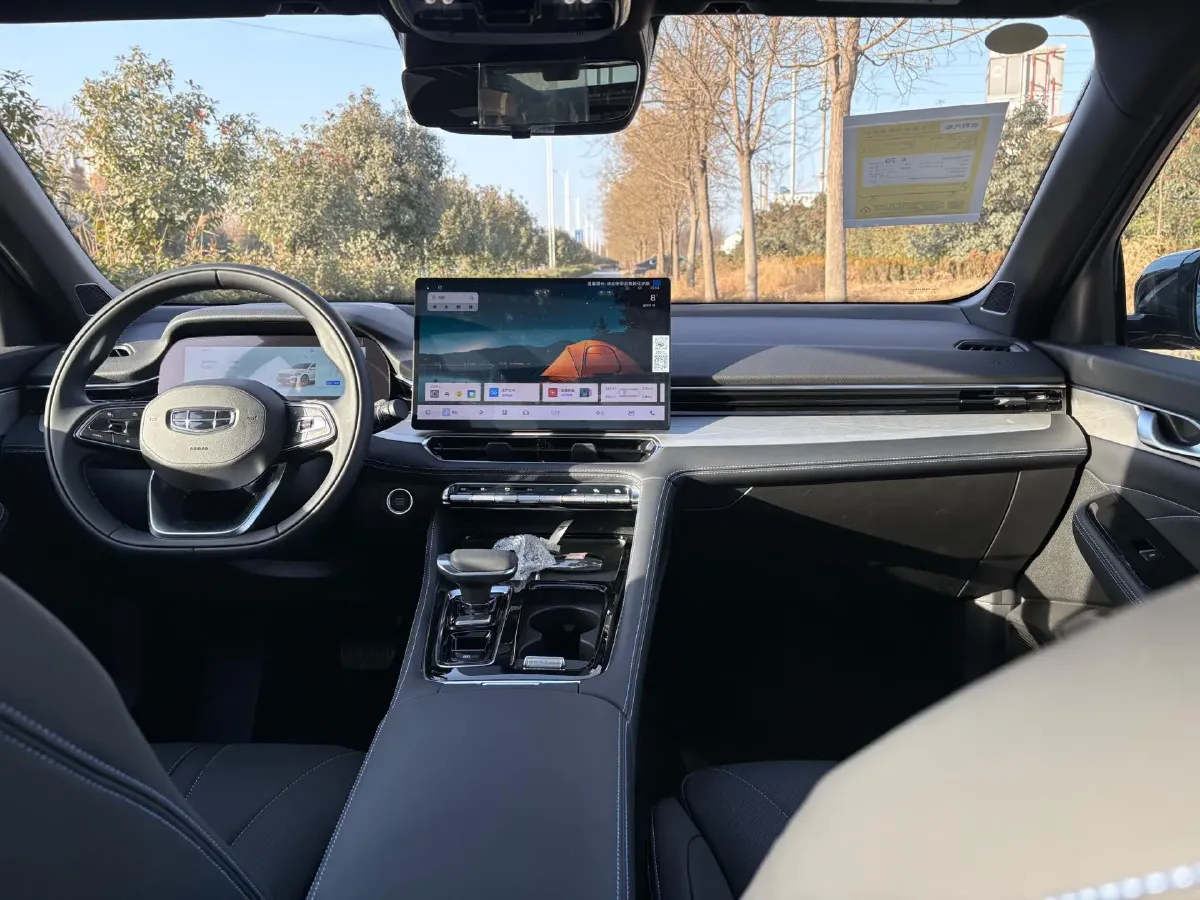 2026 Geely Preface 1.5T 181HP L4 7DCT,autocango,china used car exporter,china ev exporter,chinese used car exporter,chinese used ev exporter