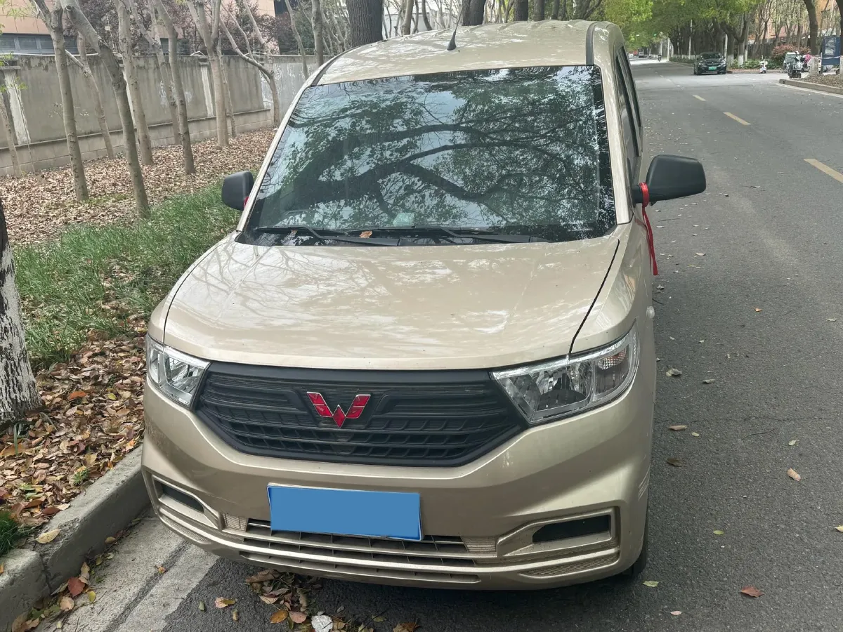 2022 JinBei Little Sea Lion X30 1.5L 102HP L4 5MT,autocango,china used car exporter,china ev exporter,chinese used car exporter,chinese used ev exporter