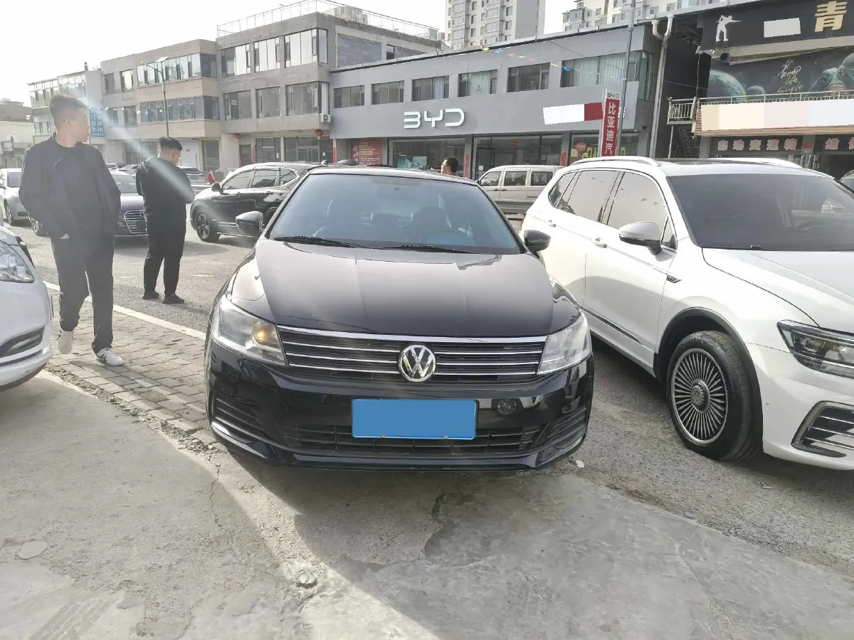 2019 Volkswagen Polo 1.5L 113HP L4 5MT,autocango,china used car exporter,china ev exporter,chinese used car exporter,chinese used ev exporter