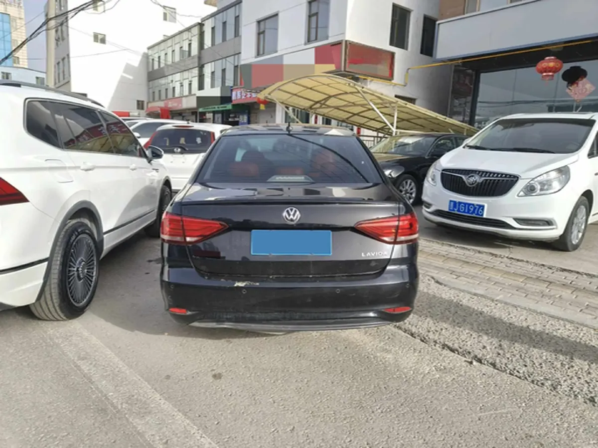 2019 Volkswagen Polo 1.5L 113HP L4 5MT,autocango,china used car exporter,china ev exporter,chinese used car exporter,chinese used ev exporter