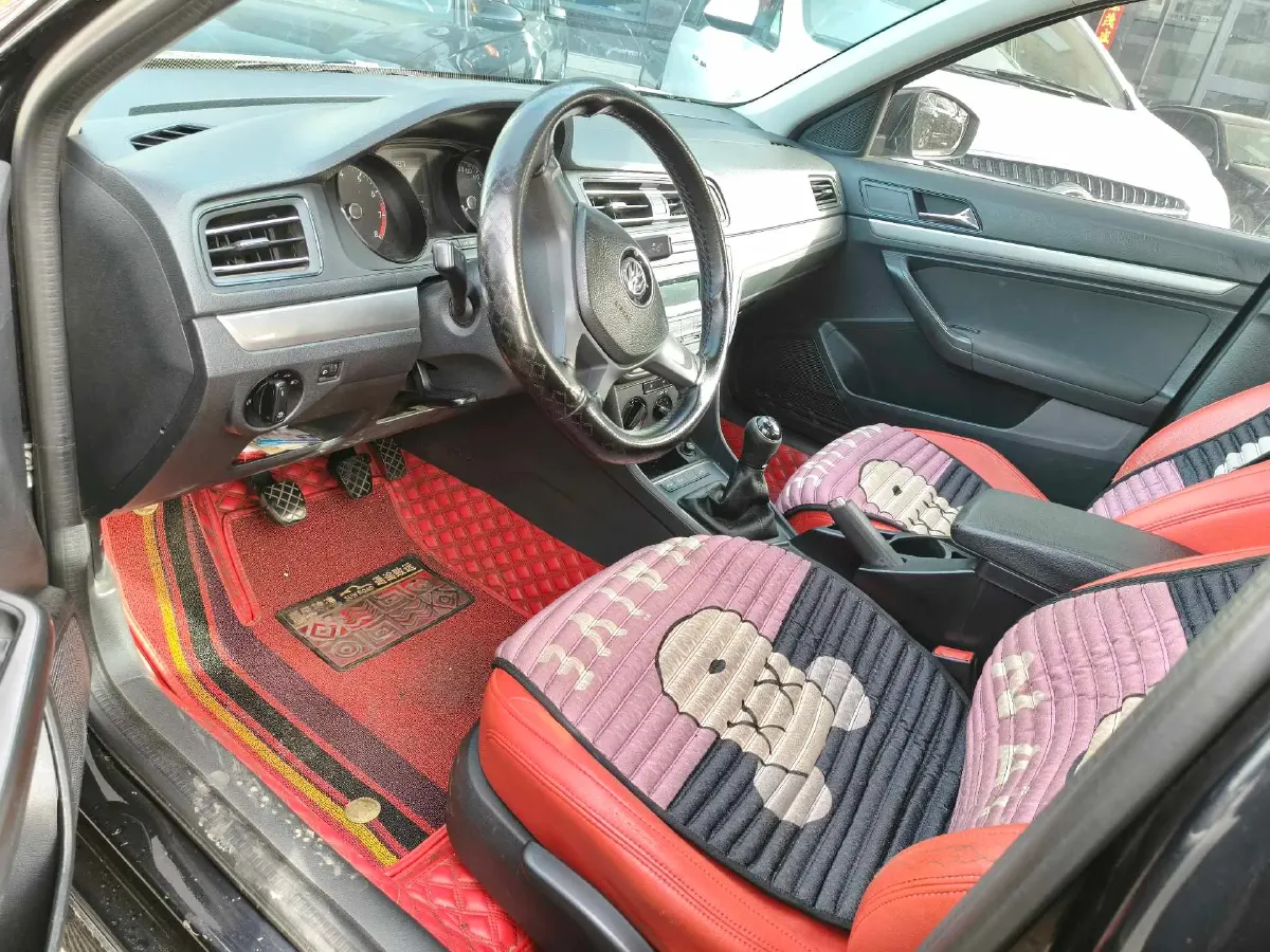 2019 Volkswagen Polo 1.5L 113HP L4 5MT,autocango,china used car exporter,china ev exporter,chinese used car exporter,chinese used ev exporter