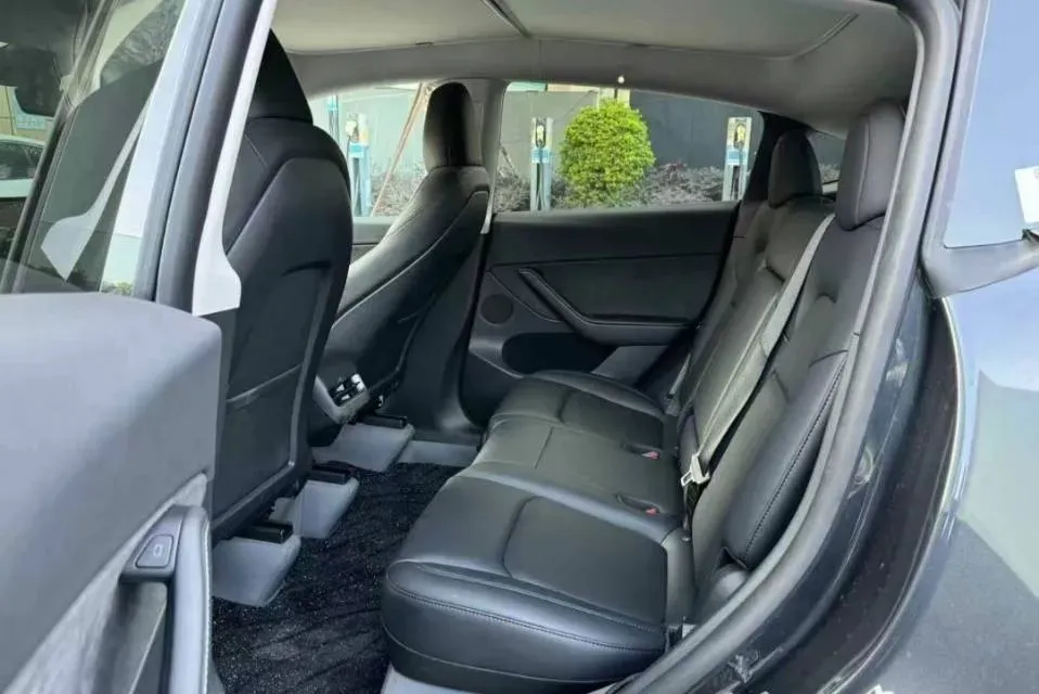 2023 Tesla Model Y BEV 78.4KWH,autocango,china used car exporter,china ev exporter,chinese used car exporter,chinese used ev exporter