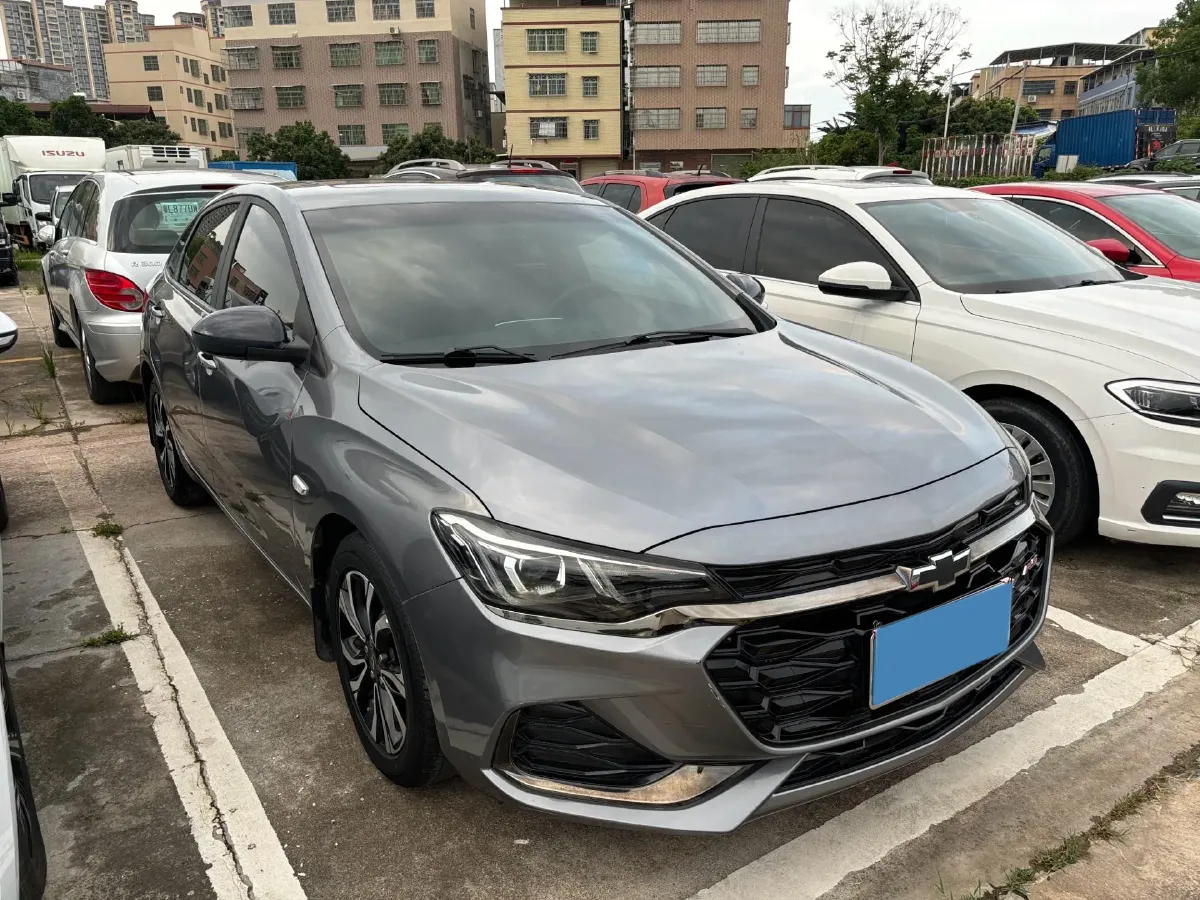 2020 Chevrolet Monza 1.3T 163HP L3 6AT,autocango,china used car exporter,china ev exporter,chinese used car exporter,chinese used ev exporter