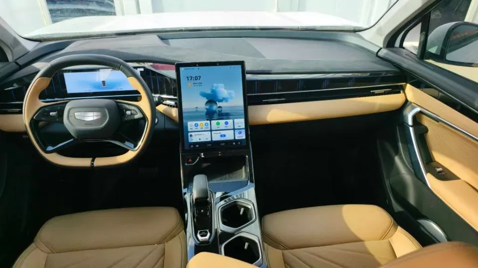 2023 Geely StarRay 1.5T 181HP L4 7DCT,autocango,china used car exporter,china ev exporter,chinese used car exporter,chinese used ev exporter