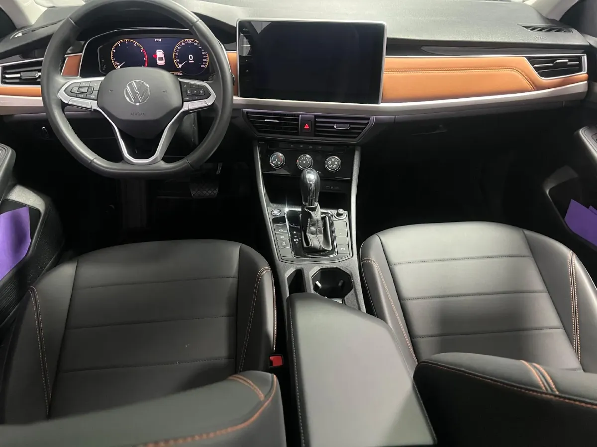 2023 Volkswagen Bora 1.2T 116HP L4 7DCT,autocango,china used car exporter,china ev exporter,chinese used car exporter,chinese used ev exporter