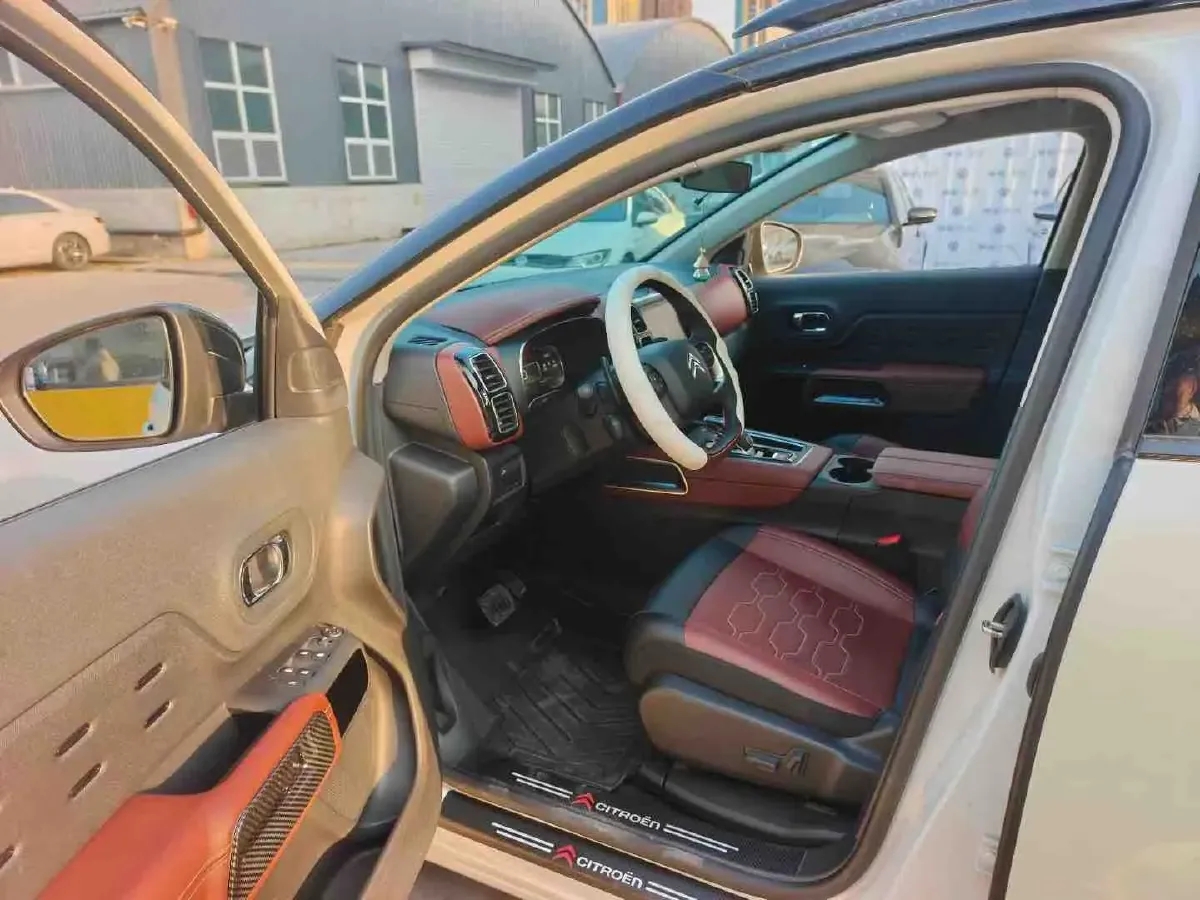 2022 Citroen C5 Aircross 1.8T 211HP L4 8AT,autocango,china used car exporter,china ev exporter,chinese used car exporter,chinese used ev exporter