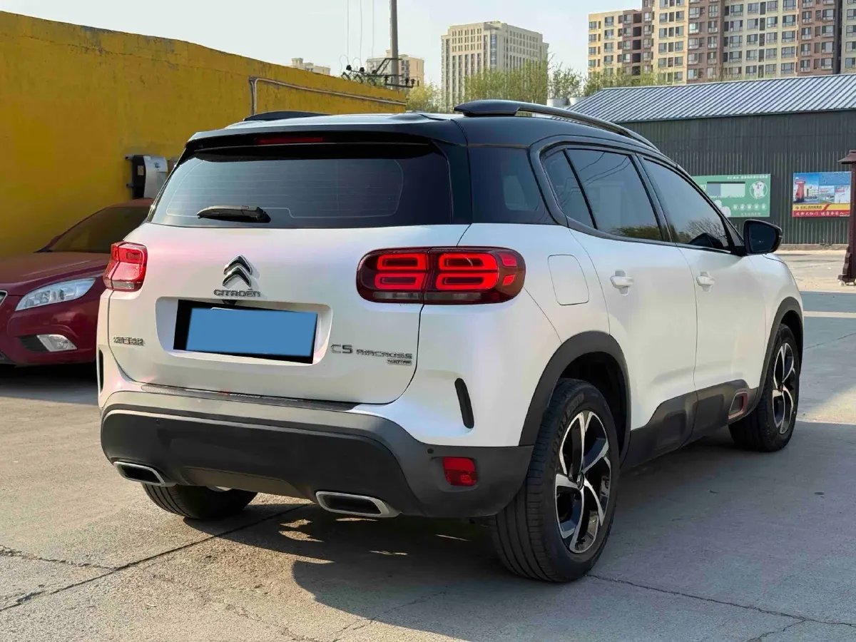 2022 Citroen C5 Aircross 1.8T 211HP L4 8AT,autocango,china used car exporter,china ev exporter,chinese used car exporter,chinese used ev exporter