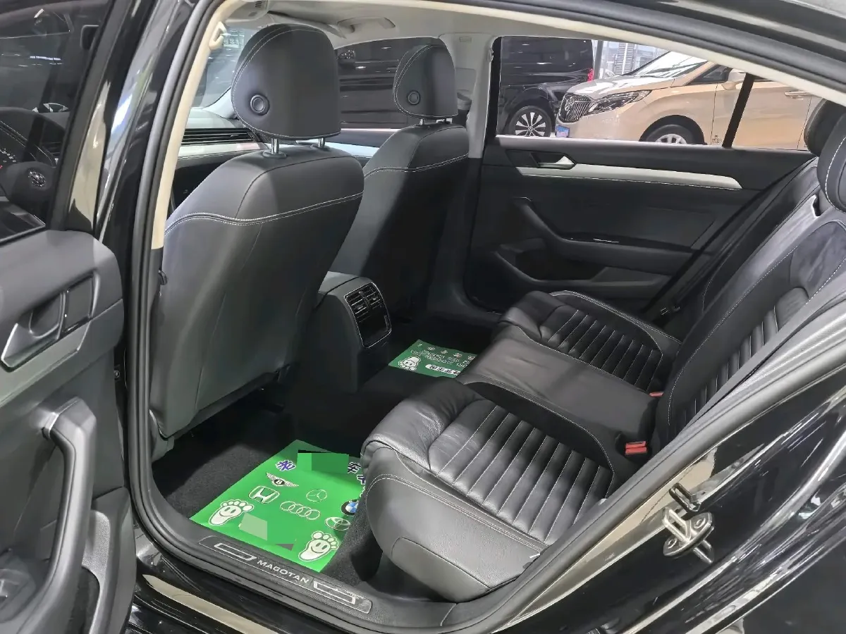 2020 Volkswagen Magotan 1.4T 150HP L4 7DCT,autocango,china used car exporter,china ev exporter,chinese used car exporter,chinese used ev exporter