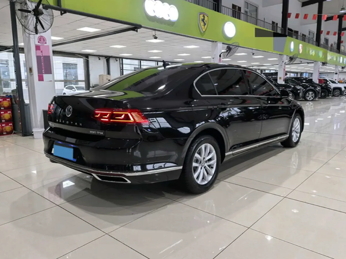 2020 Volkswagen Magotan 1.4T 150HP L4 7DCT,autocango,china used car exporter,china ev exporter,chinese used car exporter,chinese used ev exporter