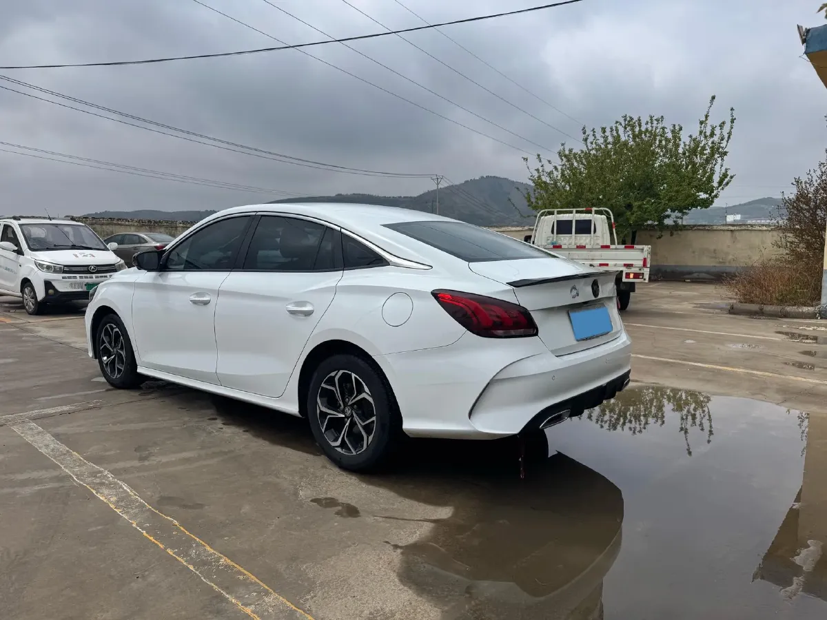 2021 MG 5 1.5L 120HP L4 CVT,autocango,china used car exporter,china ev exporter,chinese used car exporter,chinese used ev exporter