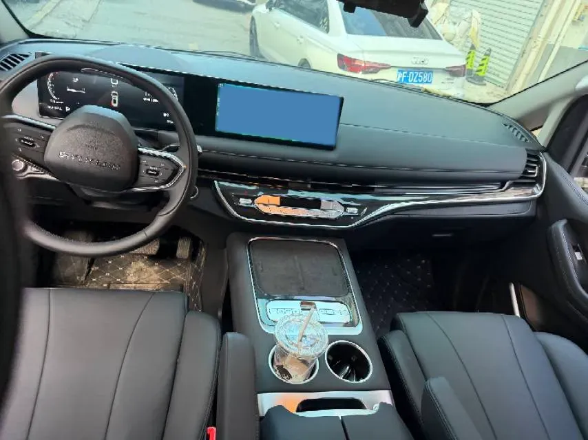 2025 MAXUS G10 2.0T 261HP L4 8AT,autocango,china used car exporter,china ev exporter,chinese used car exporter,chinese used ev exporter