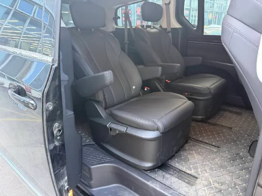 2025 MAXUS G10 2.0T 261HP L4 8AT,autocango,china used car exporter,china ev exporter,chinese used car exporter,chinese used ev exporter