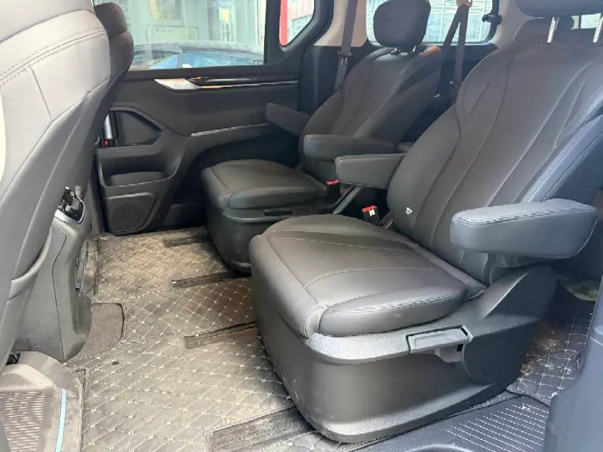 2025 MAXUS G10 2.0T 261HP L4 8AT,autocango,china used car exporter,china ev exporter,chinese used car exporter,chinese used ev exporter