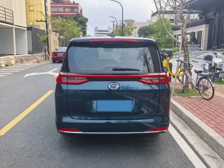 2021 GAC Trumpchi M6 1.5T 169HP L4 7DCT,autocango,china used car exporter,china ev exporter,chinese used car exporter,chinese used ev exporter