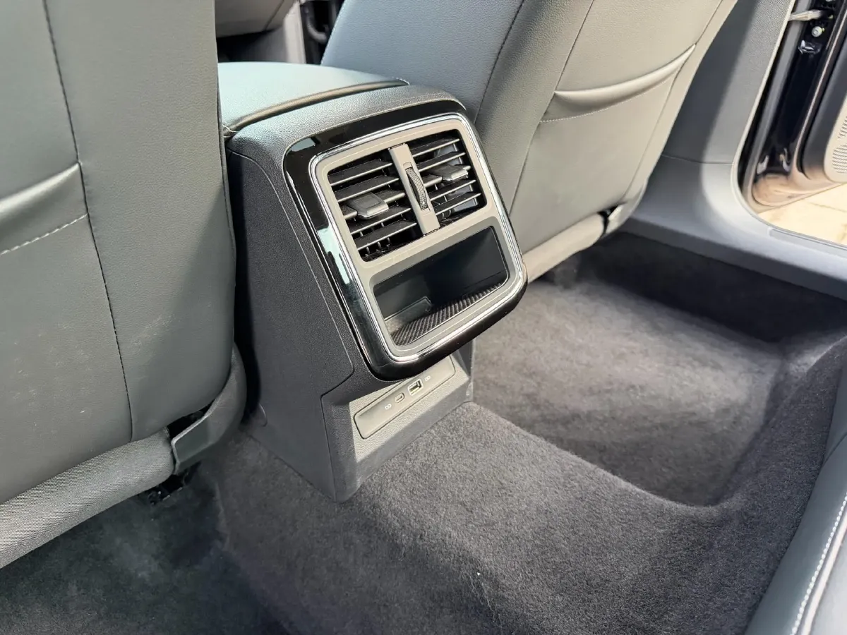 2022 Volkswagen Lamando 1.4T 150HP L4 7DCT,autocango,china used car exporter,china ev exporter,chinese used car exporter,chinese used ev exporter