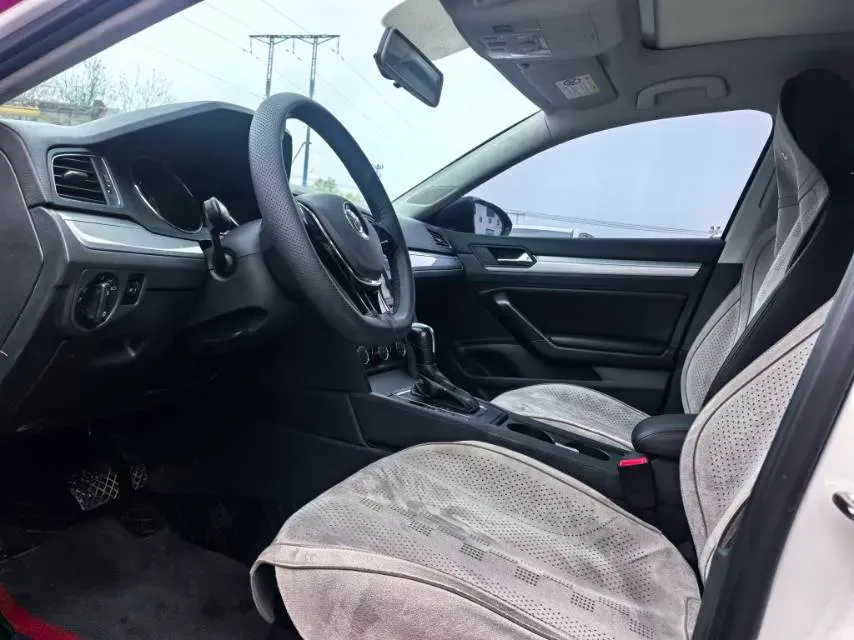 2017 Volkswagen Lamando 1.4T 131HP L4 7DCT,autocango,china used car exporter,china ev exporter,chinese used car exporter,chinese used ev exporter