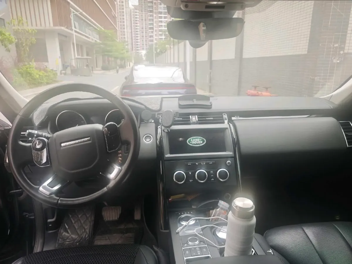 2018 Land Rover Discovery 3.0T 340HP V6 8AT,autocango,china used car exporter,china ev exporter,chinese used car exporter,chinese used ev exporter