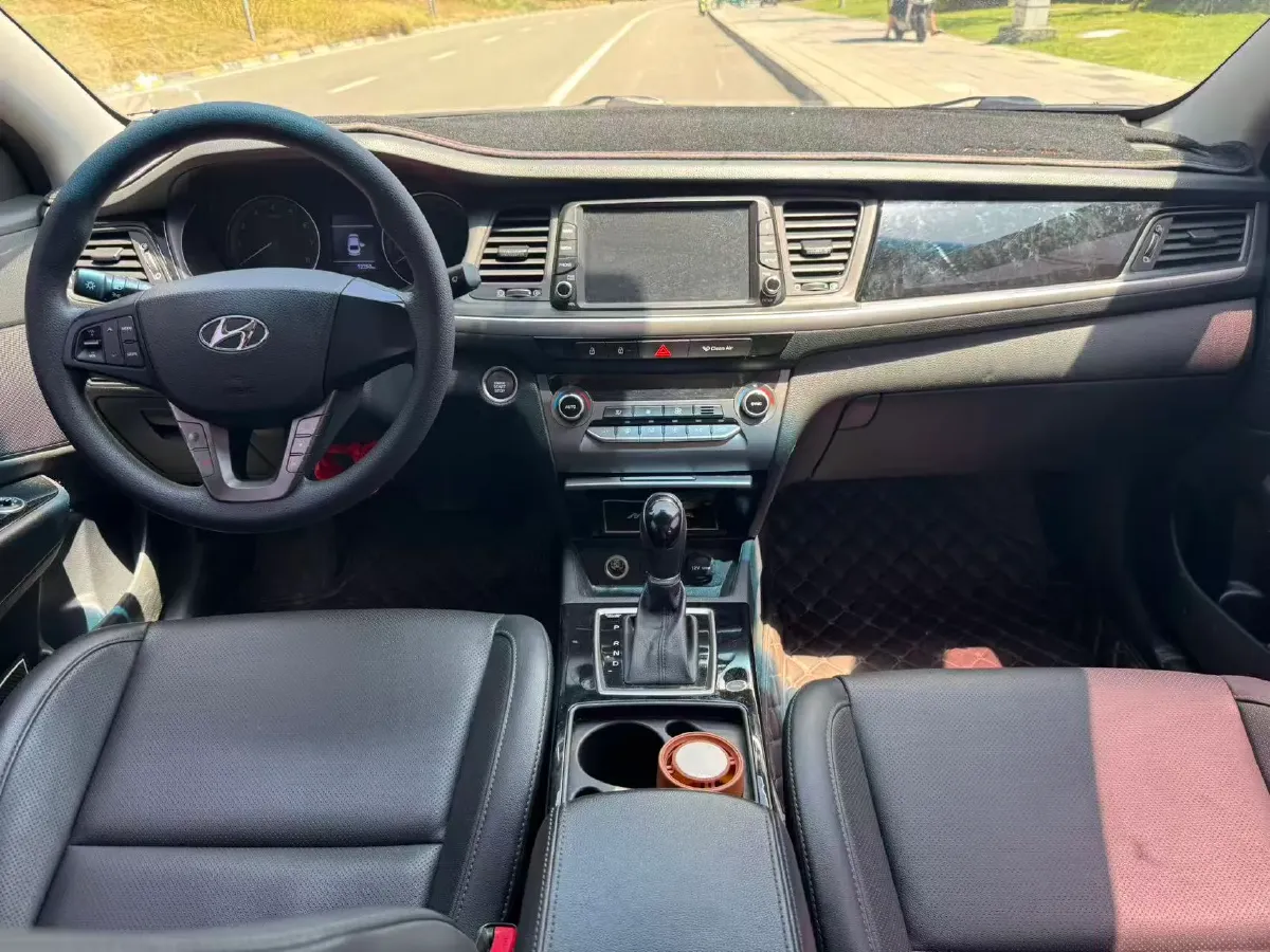 2017 Hyundai Mistra 1.8L 143HP L4 6AT,autocango,china used car exporter,china ev exporter,chinese used car exporter,chinese used ev exporter