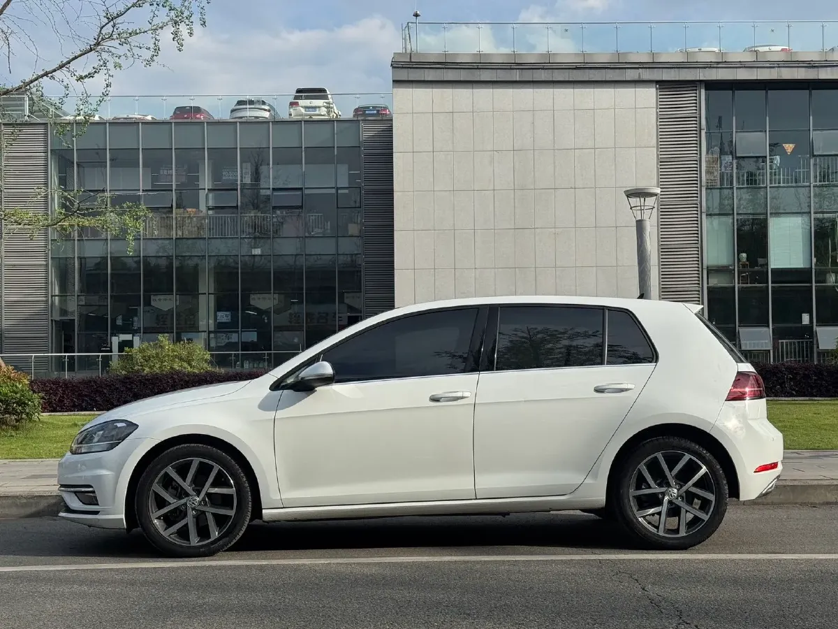 2019 Volkswagen Golf 1.4T 150HP L4 7DCT,autocango,china used car exporter,china ev exporter,chinese used car exporter,chinese used ev exporter