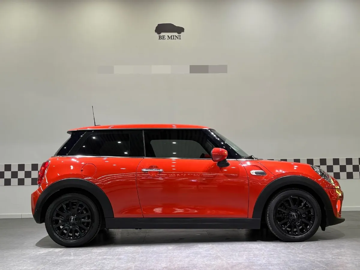 2020 MINI MINI 1.5T 102HP L3 7DCT,autocango,china used car exporter,china ev exporter,chinese used car exporter,chinese used ev exporter