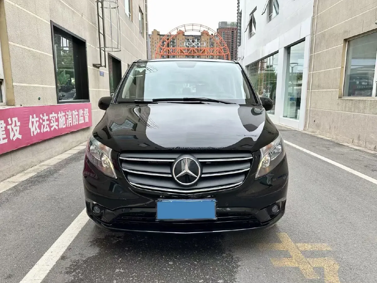 2021 Mercedes-Benz Vito 2.0T 211HP L4 9AT,autocango,china used car exporter,china ev exporter,chinese used car exporter,chinese used ev exporter