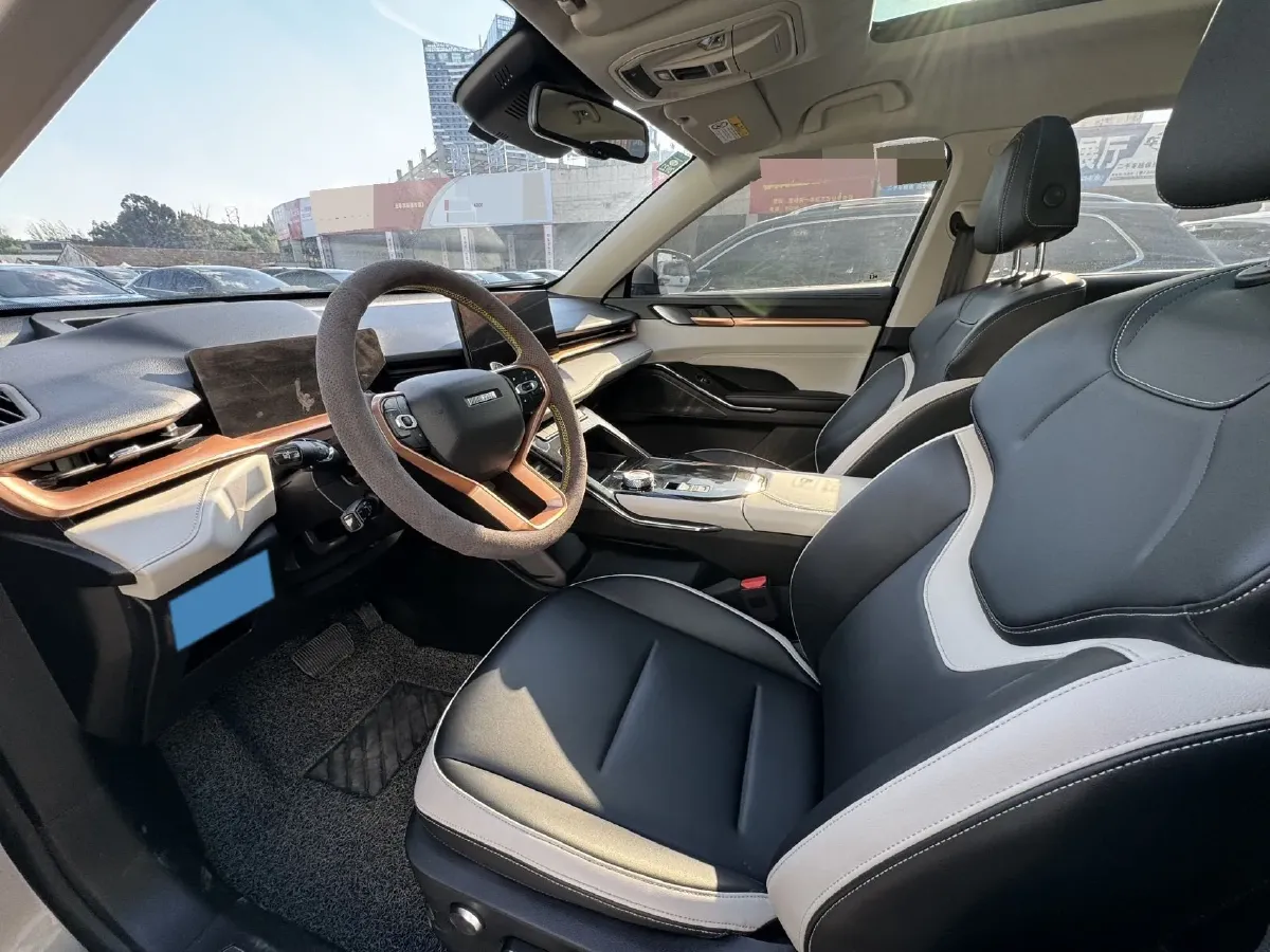 2021 Haval H6 1.5T 169HP L4 7DCT,autocango,china used car exporter,china ev exporter,chinese used car exporter,chinese used ev exporter