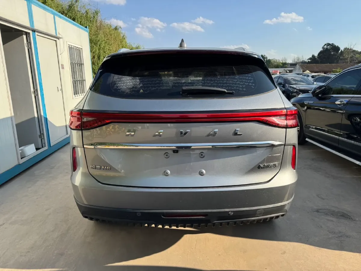 2021 Haval H6 1.5T 169HP L4 7DCT,autocango,china used car exporter,china ev exporter,chinese used car exporter,chinese used ev exporter