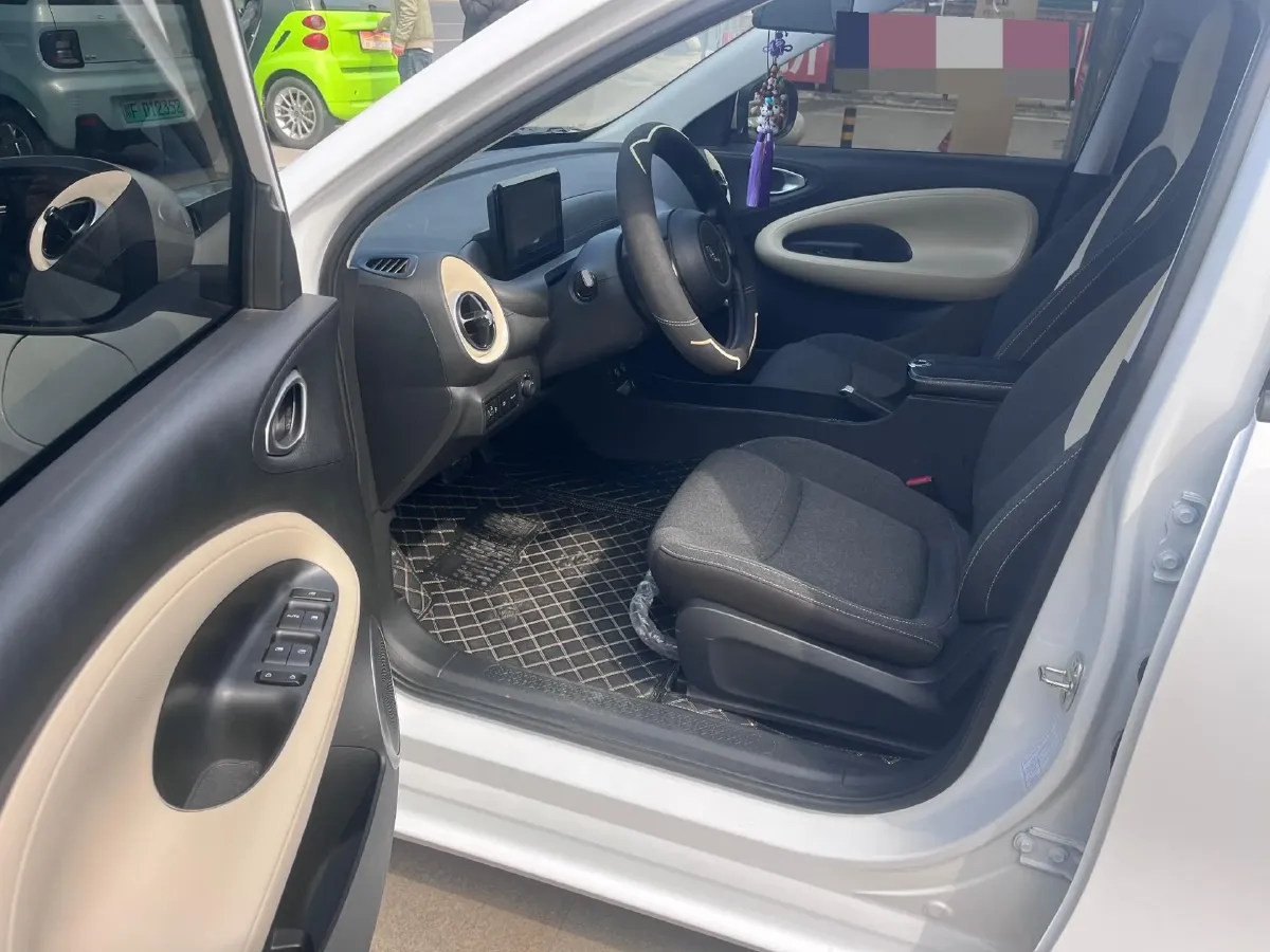 2024 WuLing BinGuo BEV 17.3KWH,autocango,china used car exporter,china ev exporter,chinese used car exporter,chinese used ev exporter