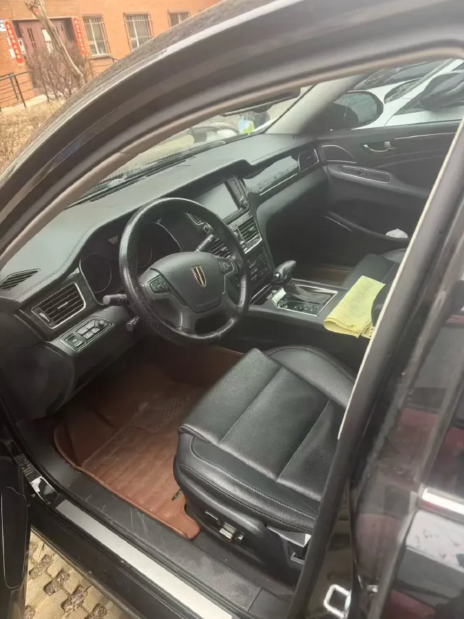 2019 HongQi H7 2.0T 204HP L4 6AT,autocango,china used car exporter,china ev exporter,chinese used car exporter,chinese used ev exporter