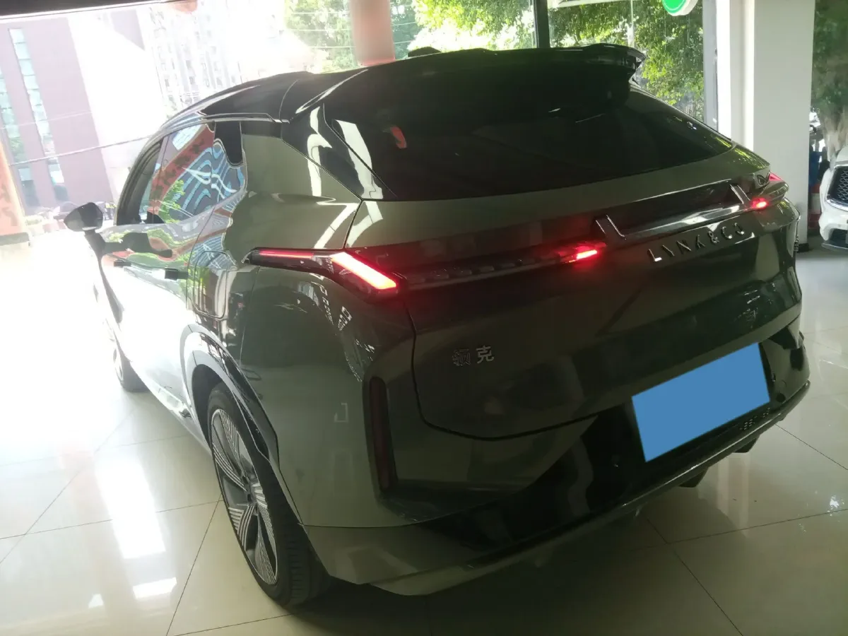 2023 LYNK&CO 08 EM-P 1.5T 163HP L4 3DHT PHEV 39.6KWH,autocango,china used car exporter,china ev exporter,chinese used car exporter,chinese used ev exporter