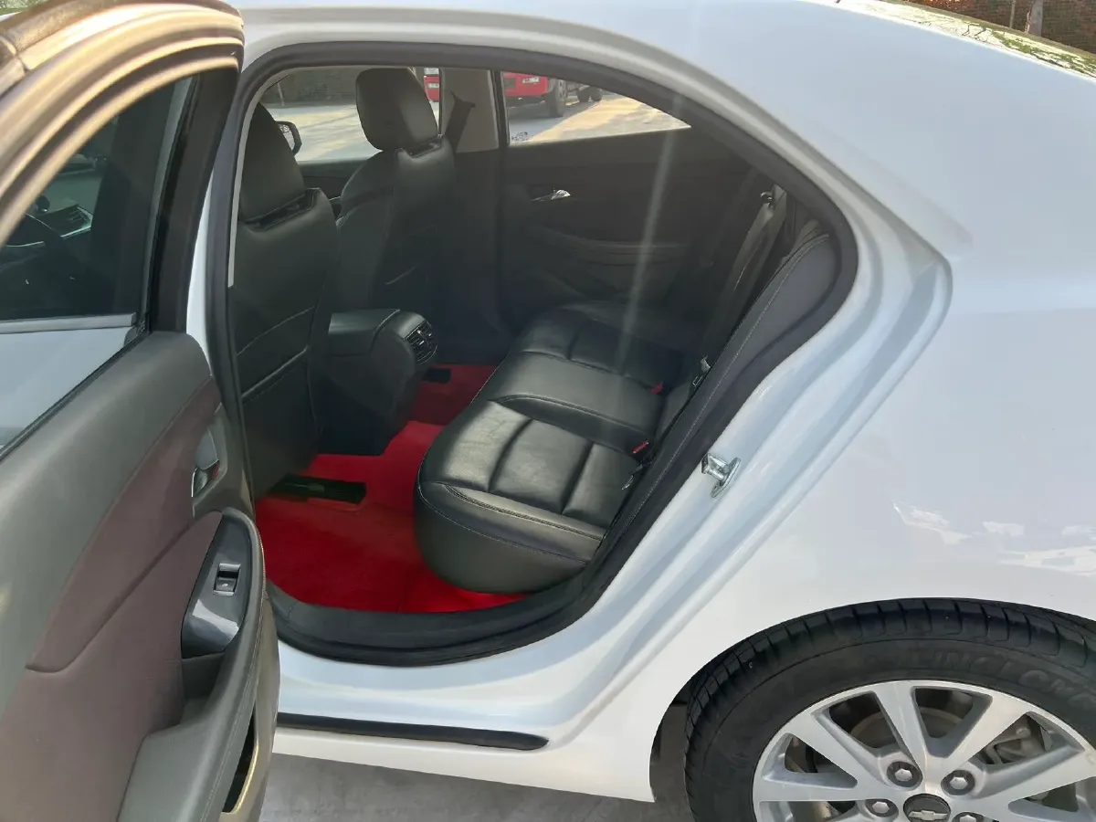 2018 Chevrolet Malibu 1.5T 170HP L4 6AT,autocango,china used car exporter,china ev exporter,chinese used car exporter,chinese used ev exporter