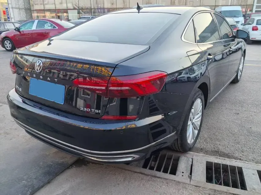 2020 Volkswagen Passat 2.0T 186HP L4 7DCT,autocango,china used car exporter,china ev exporter,chinese used car exporter,chinese used ev exporter