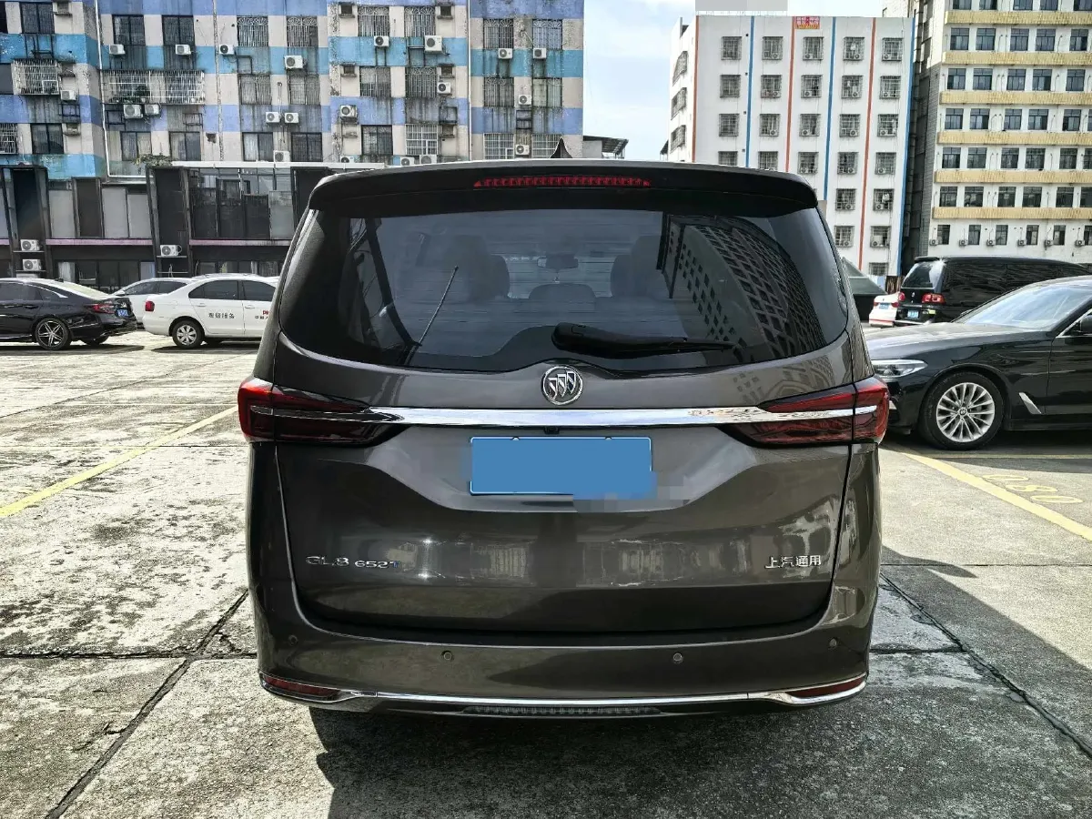 2023 Buick GL8 2.0T 237HP L4 9AT,autocango,china used car exporter,china ev exporter,chinese used car exporter,chinese used ev exporter