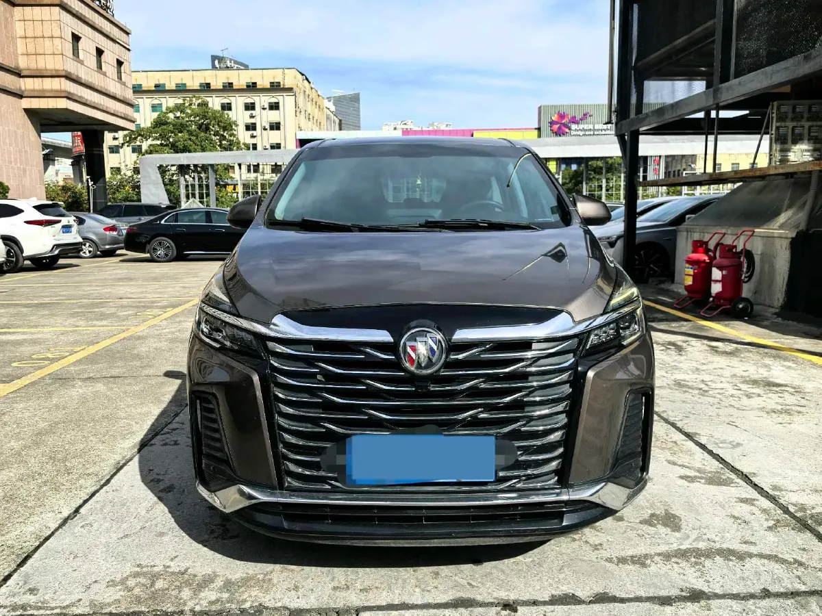 2023 Buick GL8 2.0T 237HP L4 9AT,autocango,china used car exporter,china ev exporter,chinese used car exporter,chinese used ev exporter