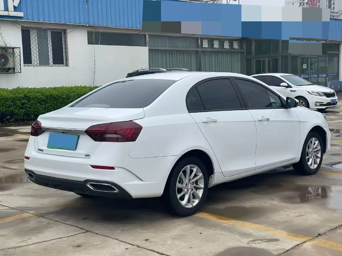 2021 BaoJun 530 1.5T 147HP L4 CVT,autocango,china used car exporter,china ev exporter,chinese used car exporter,chinese used ev exporter