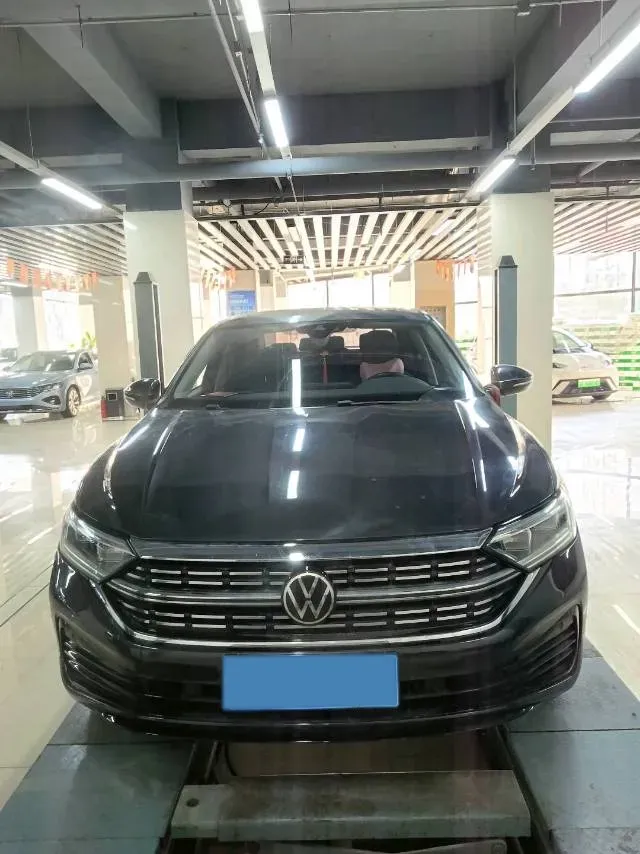 2023 Volkswagen Sagitar 1.5T 160HP L4 7DCT,autocango,china used car exporter,china ev exporter,chinese used car exporter,chinese used ev exporter