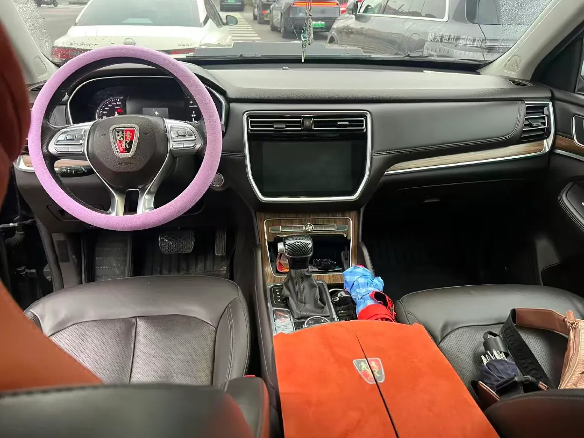 2019 Roewe RX8 2.0T 222HP L4 6AT,autocango,china used car exporter,china ev exporter,chinese used car exporter,chinese used ev exporter