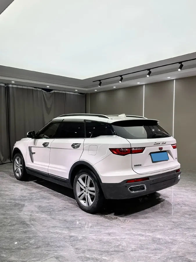 2017 Zotye T700 1.8T 177HP L4 6DCT,autocango,china used car exporter,china ev exporter,chinese used car exporter,chinese used ev exporter